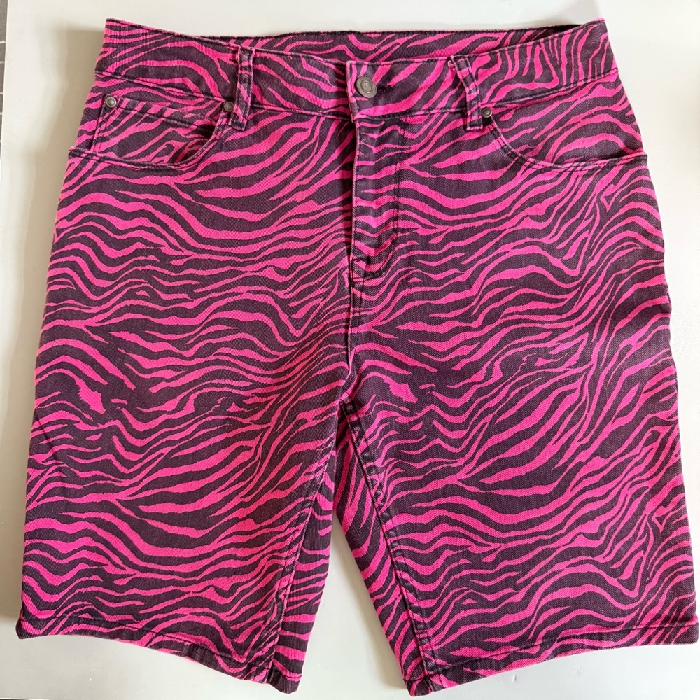 ASOS Pink Zebra print pattern Jean shorts denim slim stretch mens 30 small